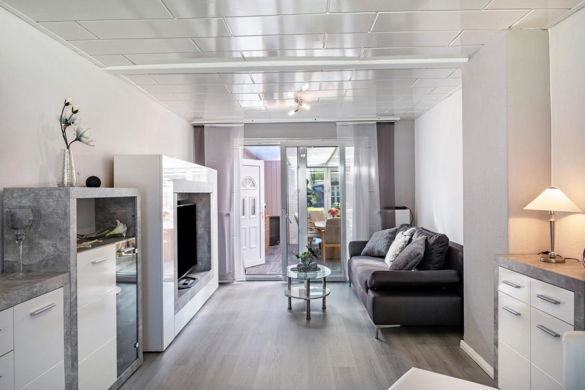 Ferienhaus Ihme Sande Luaran gambar